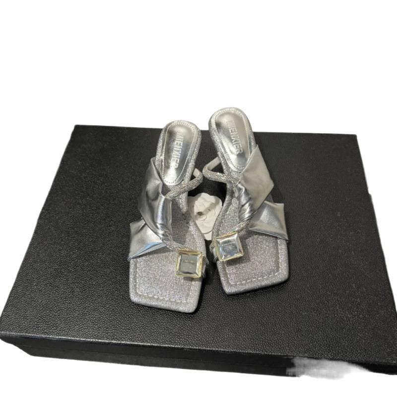 Korean Version of Rhinestone Premium Sense Heightening Beach Sandals 2025 Spring New with Skirt Versatile Set Toe Slippers Women