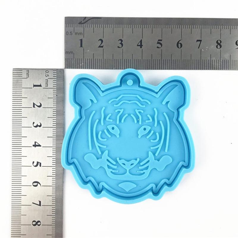 3168 Tiger for Head Keychain Silicone Mold with Hole Keyring Pendant Handmade Valentine's Day Gift Jewelry