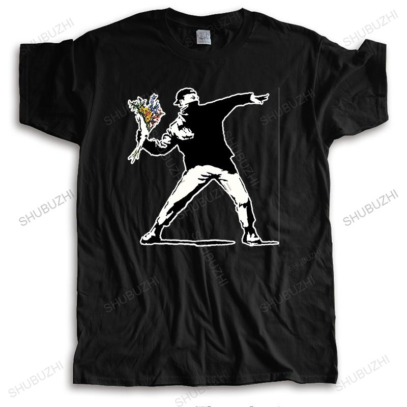 Hot Sale Unisex Streetwear T Shirt Cotton Tshirt Unisex Flower Thrower Banksy Panda Guns Urban Art Funny Summer Top Tees Unisexs Tshirt