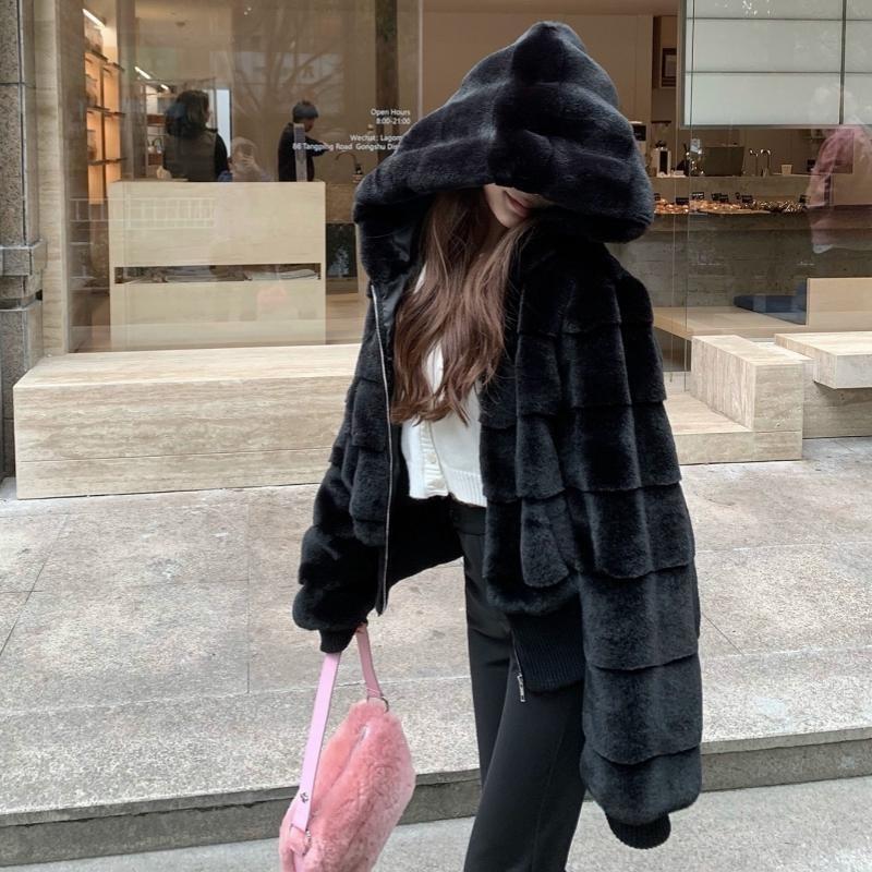 Winter new imitation mink hair celebrity fur women's short hooded thickened light fluffy coat
