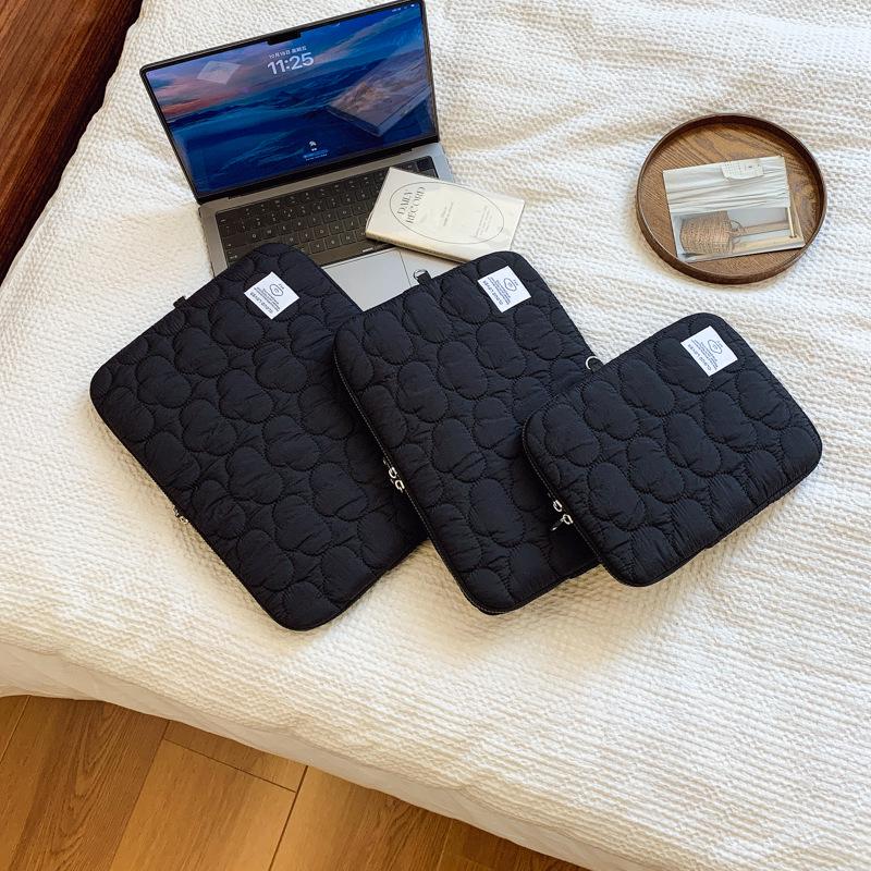 Korean Cute Cloud Embroidered Tablet & Laptop Sleeve, Fits 11/13/15 Inch 11 inch чёрный