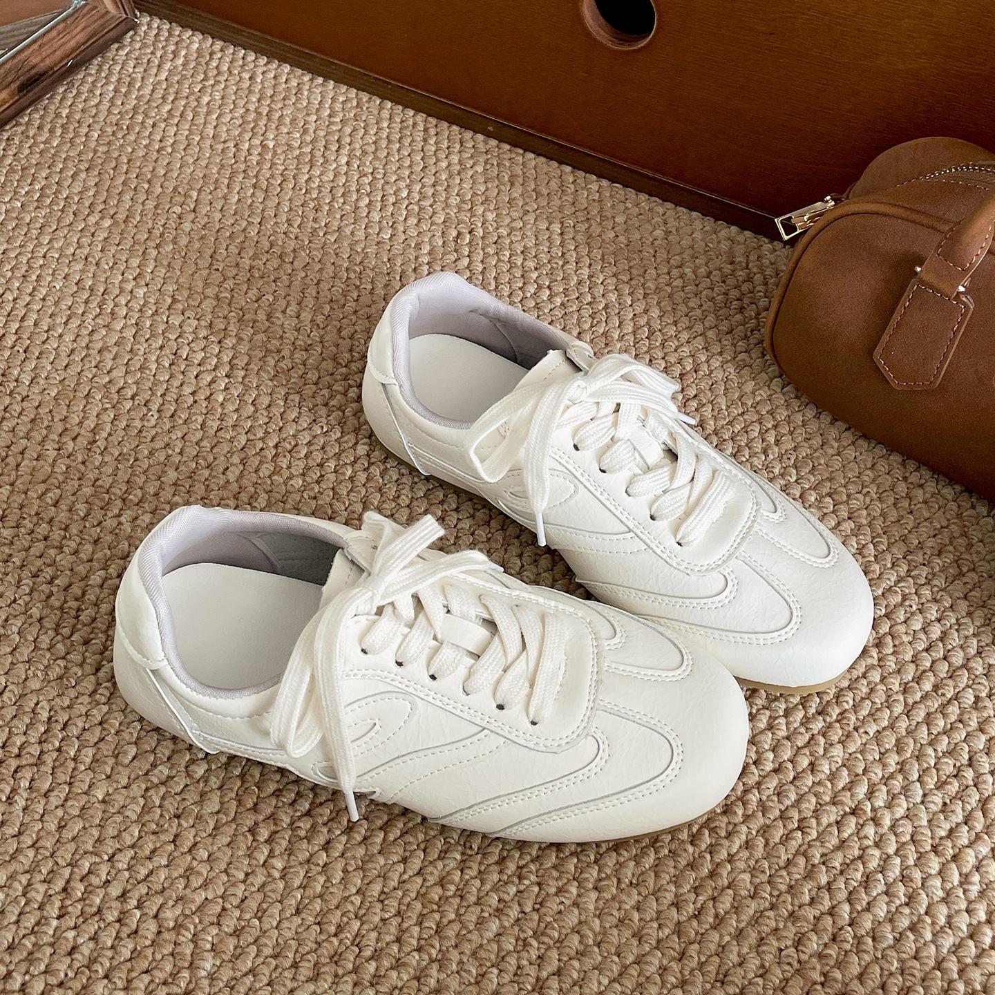 

White explosion, retro thick-soled inner height-increasing little white shoes, women s 2025 new autumn soft-soled Forrest Gump training shoes 40 белый