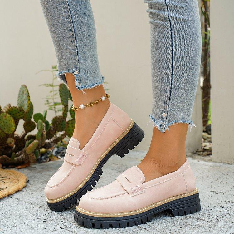 Casual large size shallow mouth round head square heel women's shoes autumn new comfortable soft sole single shoes