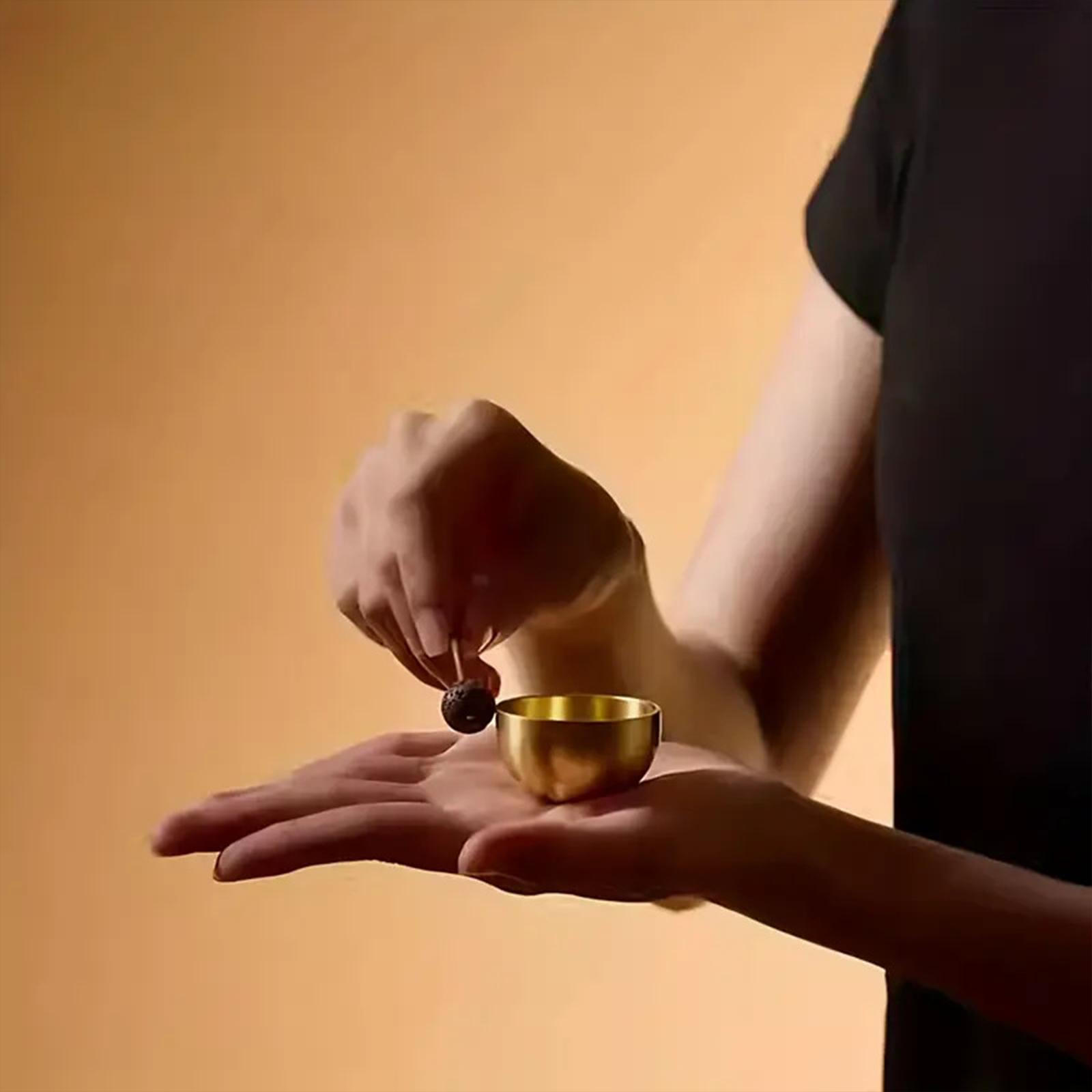 

Мини Набор Медитативной Звуковой Чаши Крошечная Полированная Поверхность Портативный Многофункциональный для Расслабления 4x2,3 см