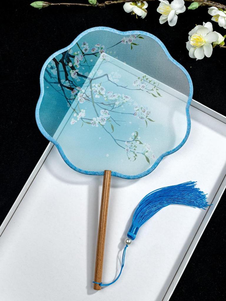 Translucent Ancient Style Round Dance Fan for Hanfu Costumes - Women's Classical Chinese Craft Fan
