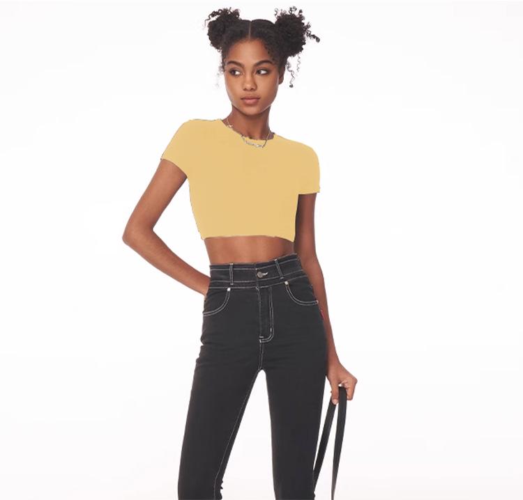 European American Crop Tops: Short Sleeve, Navel-Baring, for Yoga & Running with Pocket & Chest Pads