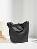 New Fashiable and Persalized E Shoulder Crossbody Bucket Bag Suitable for Daily Commuting and Gatherings with Friends