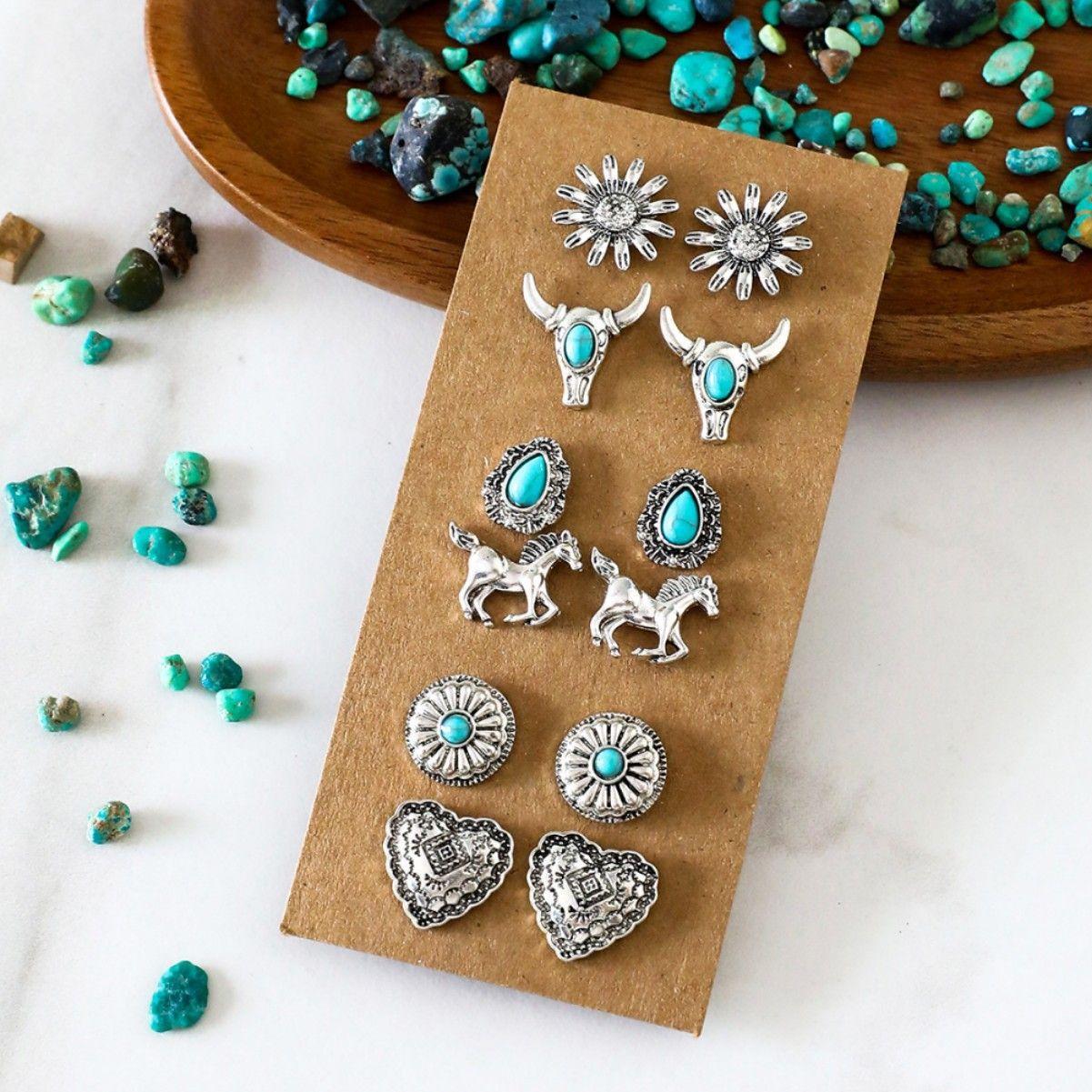 Western Denim Turquoise Earrings, Retro Ethnic Turquoise Flower Bull s Head Horse Love Carved Stud Earrings Women