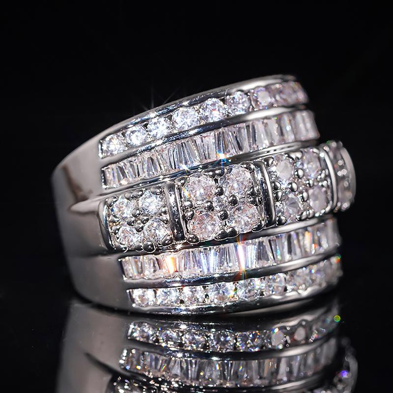 Wspaniały Szeroki Pierścionek Temperament Damy Codzienna Biżuteria na Imprezę z Jasną Cyrkonią Sześcienną Luksusowe Damskie Akcesoria Rocznicowe