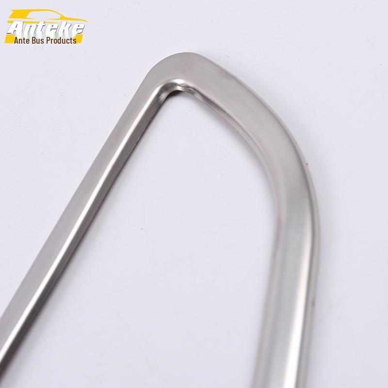 Kompatibel med 15 Focus-modeller: Rostfritt stål Inre handtag Ljus ring & Dörr Armstöd Grepp Klistermärke