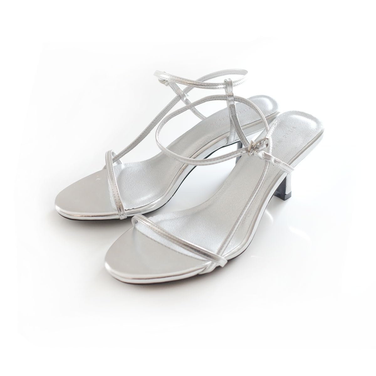 

Ankle Strap Dainty Silver CX3135 [AmiAmi] Sandals, Sandals, Women s Shoes, Black, (Silver (Smooth), 22.5cm - 23.0cm)