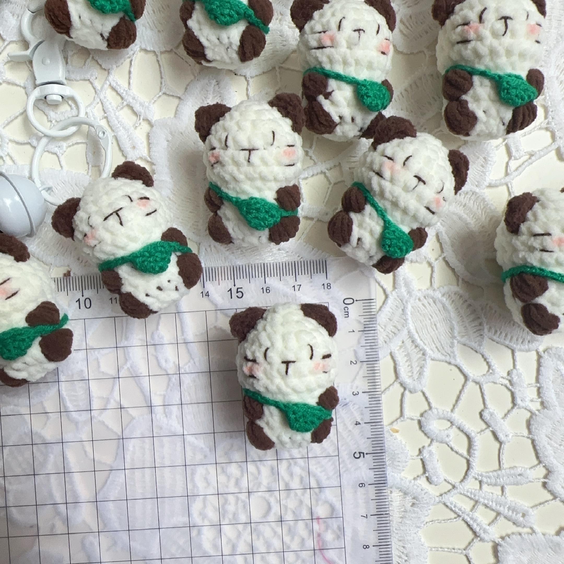 

New Mini Cute Bear Cat Doll Crochet Keychain Handmaking Knitting Keyrings For Bag Pendant Knitted Panda Keychain Wholesale