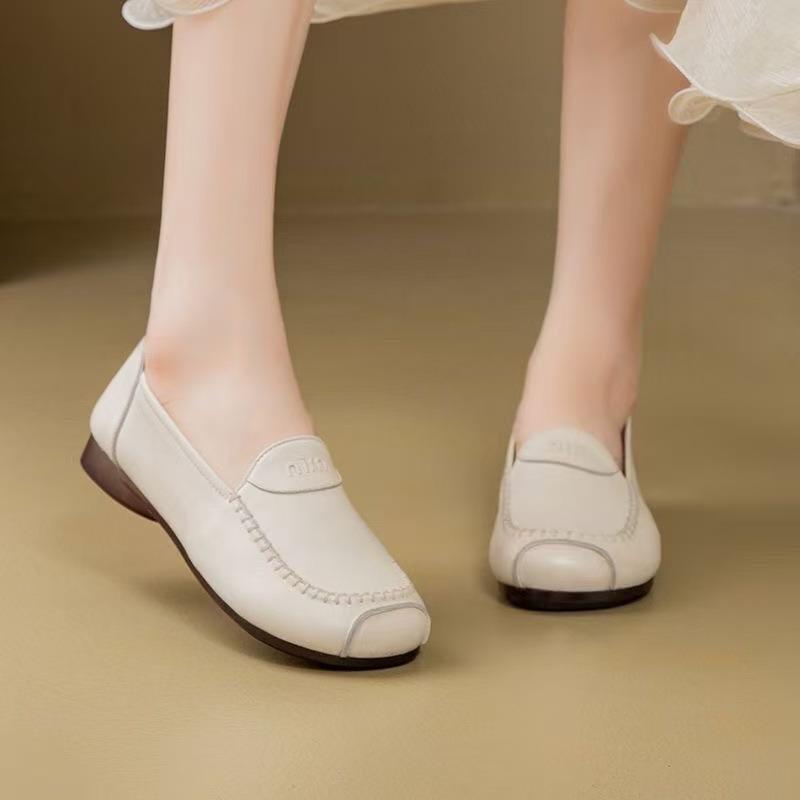 Autumn New Women's Soft-soled Versatile Non-slip Women's Shoes Shallow Single Shoes Small Leather Shoes