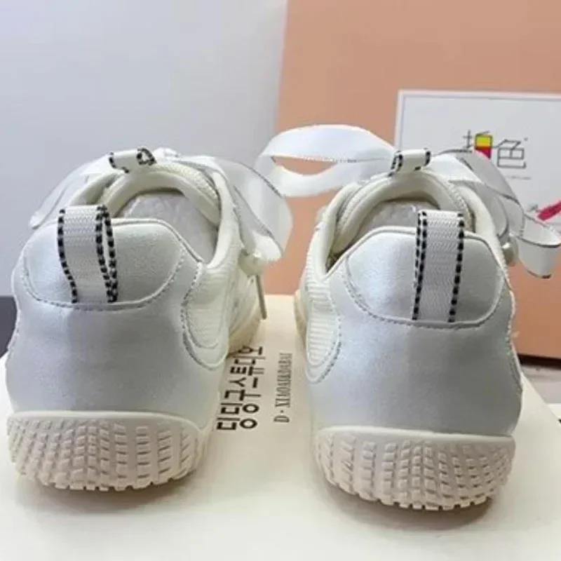 Fashion Silver Air Mesh Satin Shoelaces Lace Up Sneakers 2025 New Fashion Women Casual Shoes Round Toe Platform Training Shoes