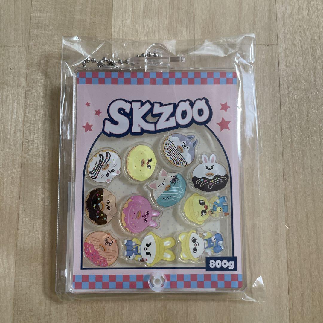 

[Б/У] Брелок Stray Kids Sukizu Pop-up Custom из акрила