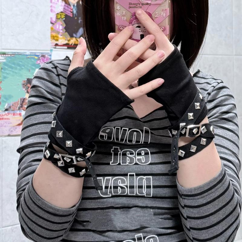 

Y2K Панк Рукавички з Шипами Хіп-Хоп Заклепки Безпалі Рукавички Готичні Регульовані Рукавички-Рукави з Хрестоподібним Обгортанням Напівпалі Рукавички