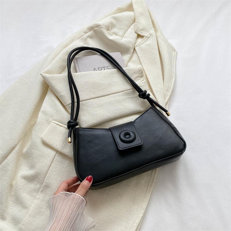 Fashion Small Bag 2025 Summer New Popular Casual Shoulder Bag Simple Solid Color Underarm Bag Casual Small Square Bag