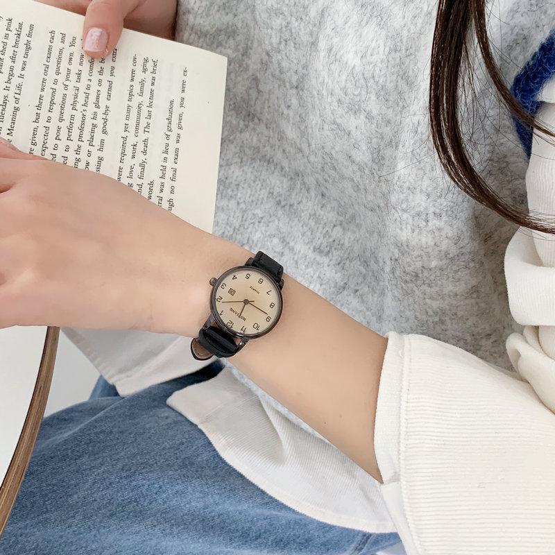 Watch Female Student Junior High School High Value Simple Temperament Female Retro Style Test Female Junior High School Student Quartz Watch