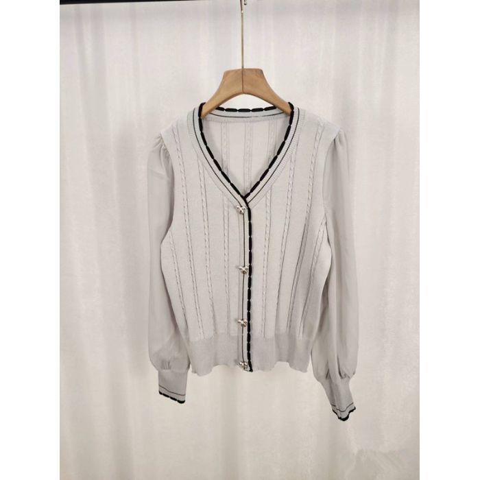 V-neck Patchwork Women's Short, Stylish, Thin Long-sleeved Top
