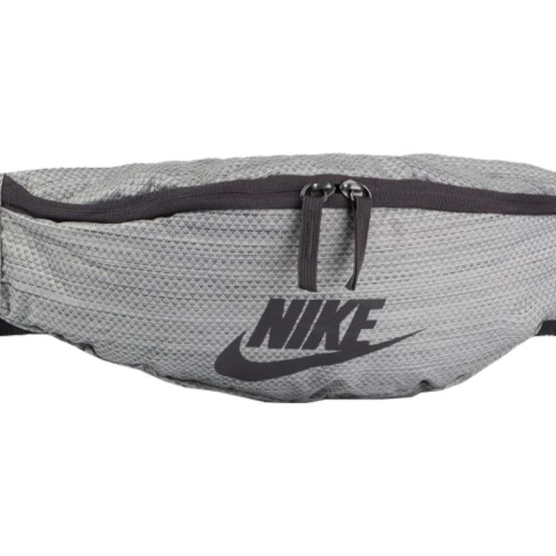 Nike Polyamide One Shoulder Crossbody Fanny Pack Regular Unisex Silver Gray Casual BA6403-133