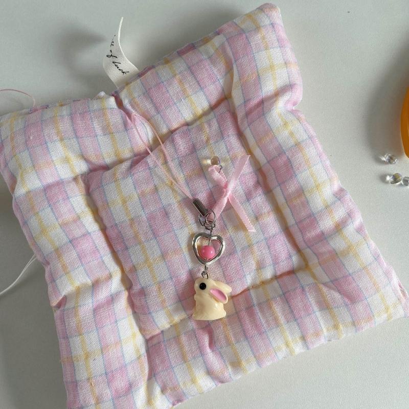 Rabbit Ribbon Phone Charm Keychain Elegant Bowknot Flower Pendant Keyring Romantics Keyring Gift for Women Girl Teen