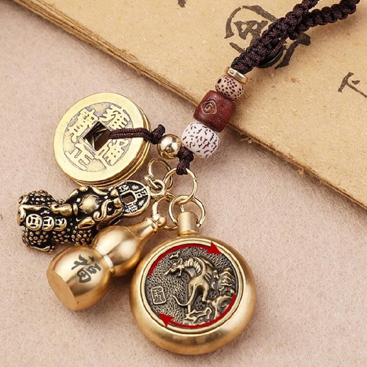 Universal Car Interior Hanging Pendant Lucky Charm Vintage Keychain Pendant Decoration Handmade Animal Themed Craft