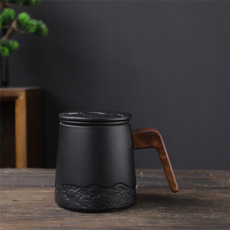 Business Gifts Ceramic With Lid And Filter Office Tea Cup With Hand Gift Tea Separation Gift Box
