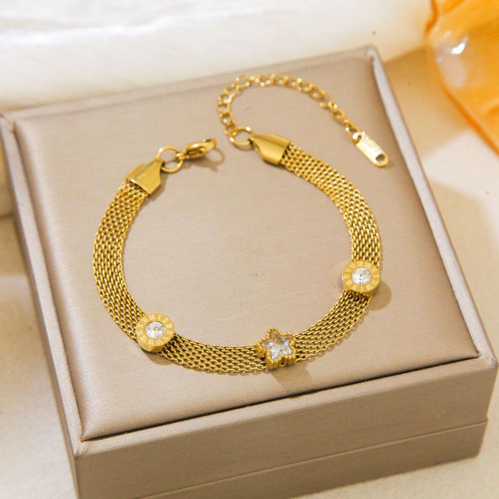 New Four-leaf Clover Bracelet Mesh Watch Bracelet Light Luxury Titanium Steel Watch Strap Chain Jewelry