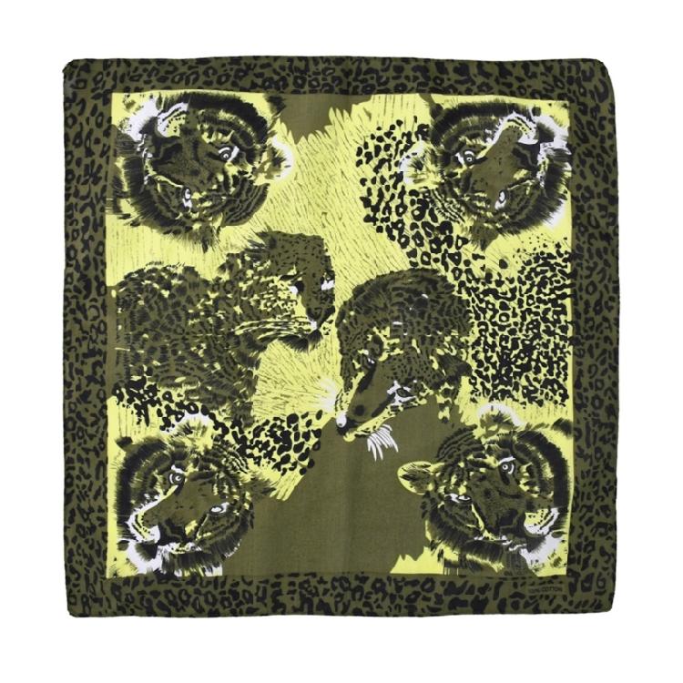 

Light weight Sport Scarf Sweat Absorption Handkerchief Multifunctional Headscarf for Women and Unique Style Lover