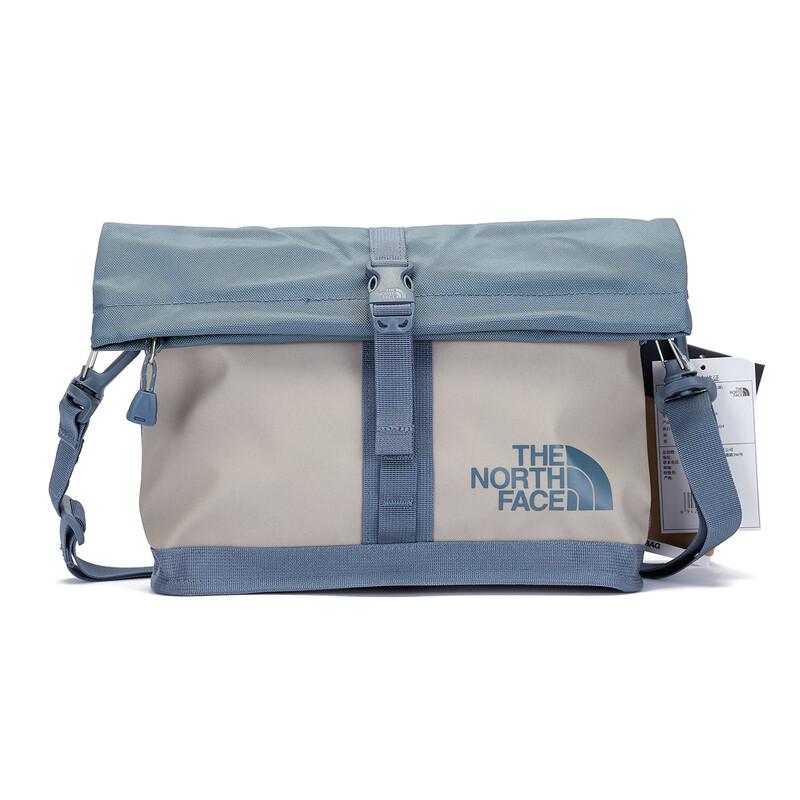 The North Face Base Camp 7.9L Unisex Crossbody Bag