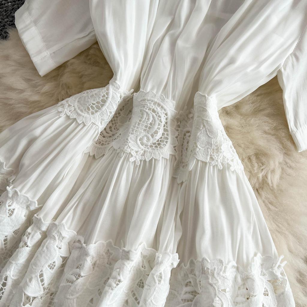 French Style Floral Pleated Square Neck Dress with Spliced Waist and Large Hem