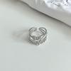 European & American Fashion Open Adjustable Heart Zirconia Pig Nose Chain Index Finger Ring for Women