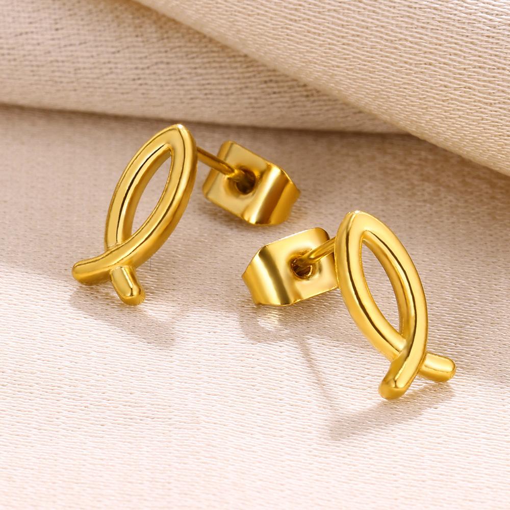 Vintage Heart Stainless Steel Earrings for Women Retro Gold Plated Waterproof Stud Earring Cute Piercing Ear Jewelry Gifts Bff
