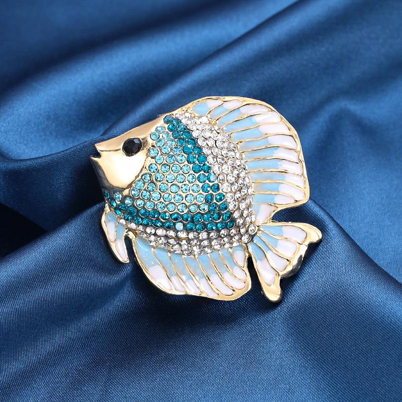 Cute Rhinestone Animal Tropical Fish Brooches For Women Clothing Coat Accessries Gifts