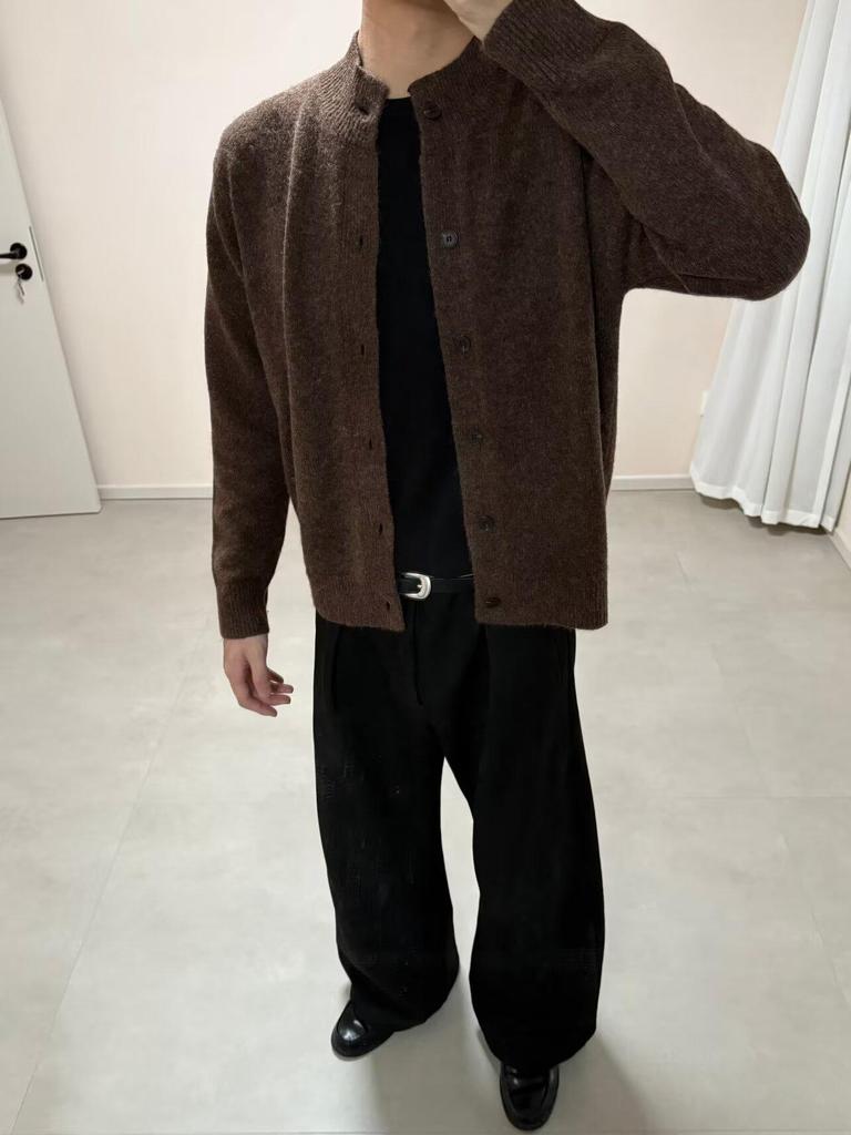 Cleanfit Retro Old Money Style Loose Fit Men's Cardigan - Korean Stand Collar Knitwear for Autumn/Winter