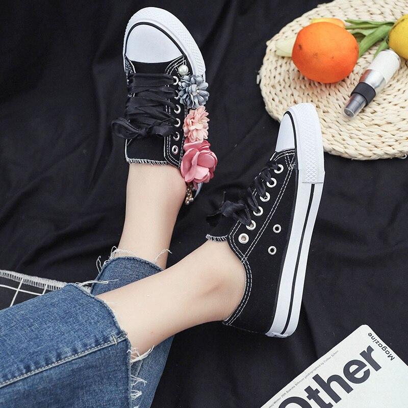 Modne Sneakersy Damskie Ręcznie Robione Kwiatowe Do Biegania Płócienne Nowe Zapatillas Mujer Casual Płaskie Wulkanizowane Białe Buty Jesień Słodkie