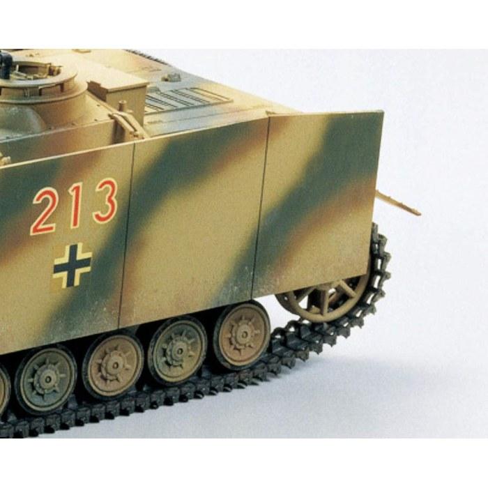 Tamiya 1/35 Military Miniature Series IV Type Assault Gun Tank Green
