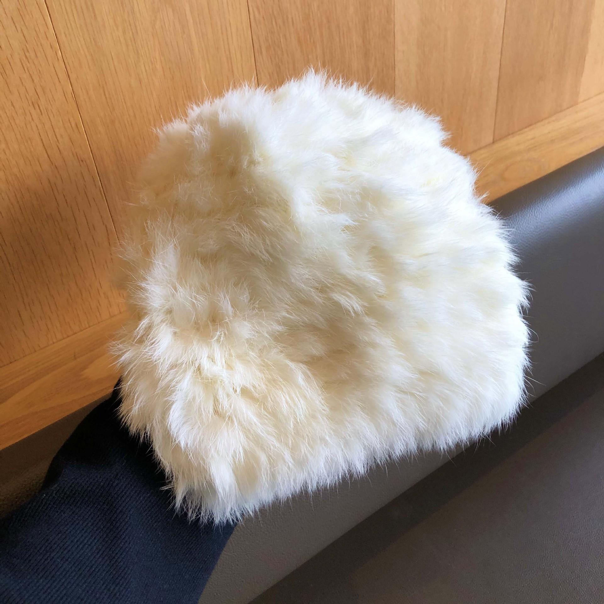 

Усовершенствованная женская утолщенная зимняя шапка из натурального меха кролика с повязкой на голову - теплая и морозостойкая One Size бежевый