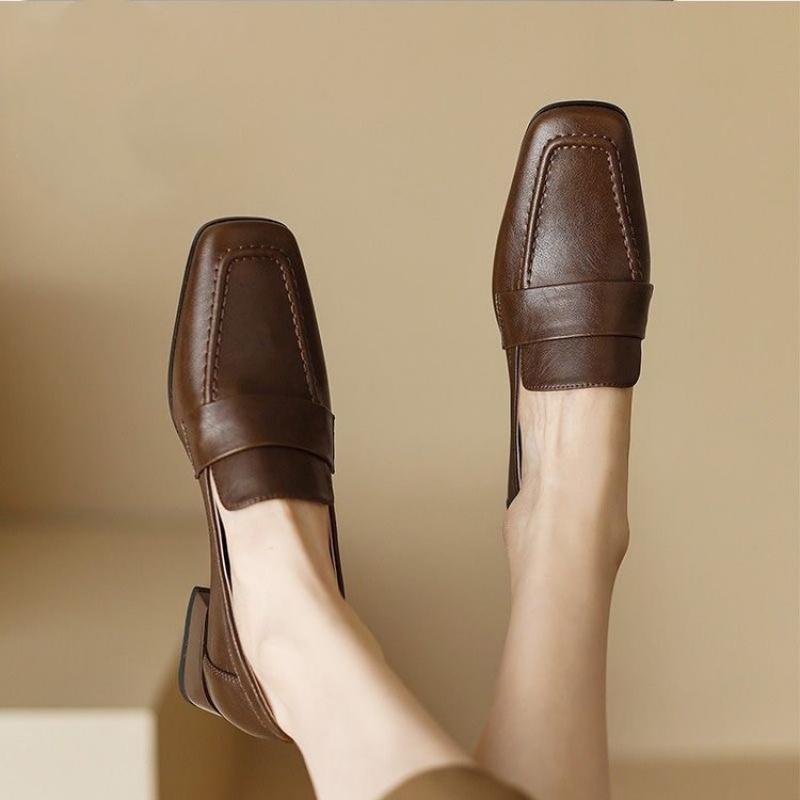 Women's Soft Leather Loafers British Style Slip-On Flats Versatile Shoes for Spring Autumn 2025