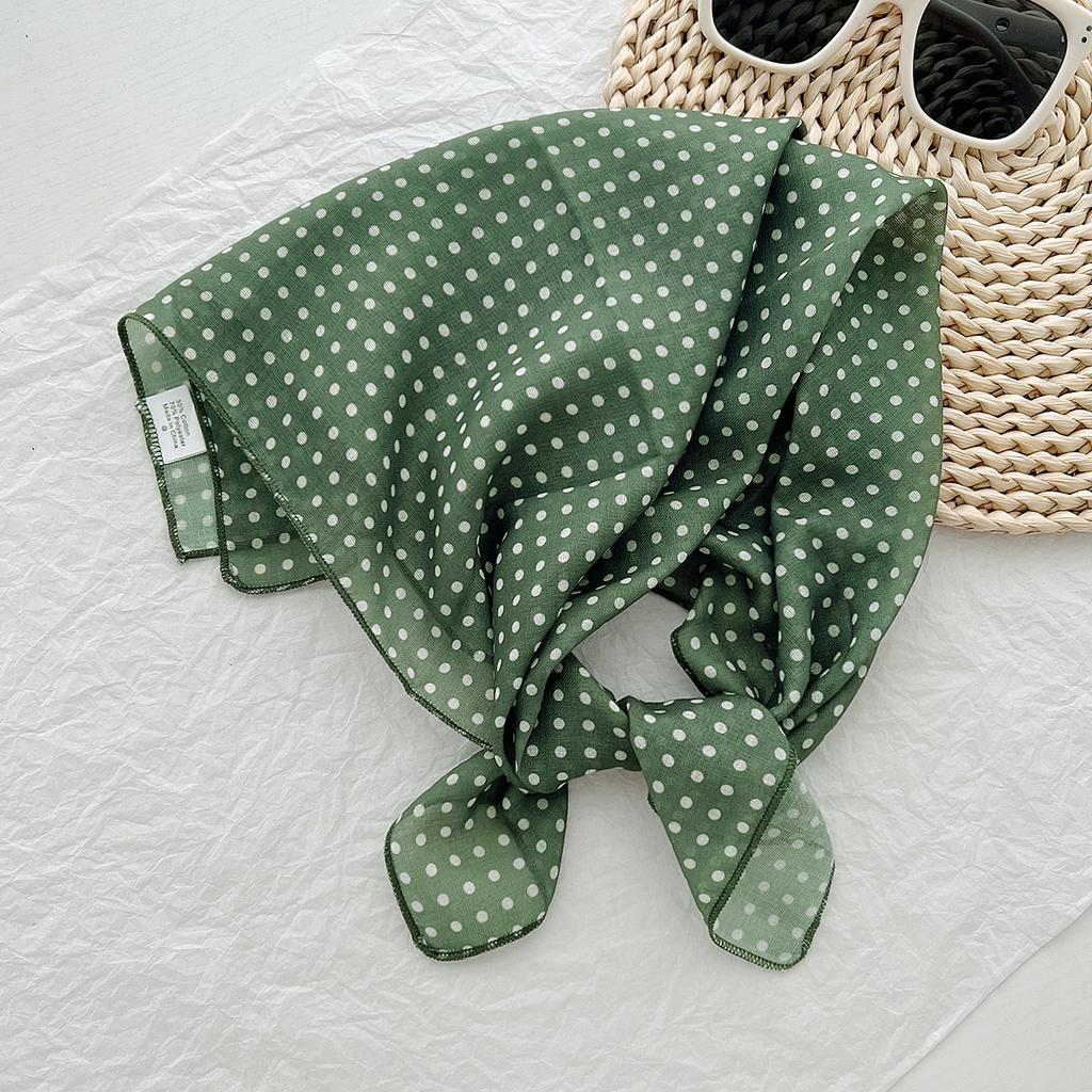 Retro black polka dot small square scarf commuting versatile neck protection scarf high-end temperament scarf niche neck scarf