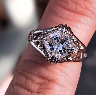 

Ring Zircon Women S Fashion Trend Crown Ring Ring Jewelry no. 6