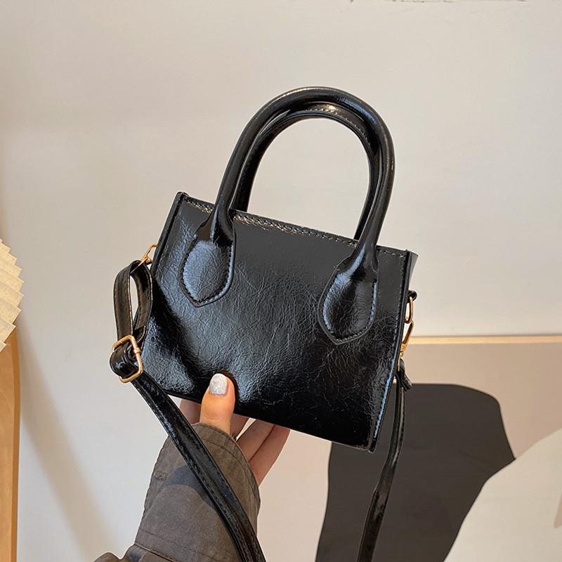 Stylish Mini Handbag For Women Versatile And Trendy Pu Leather Shoulder Bag In Pink Beige Purple Silver And Black