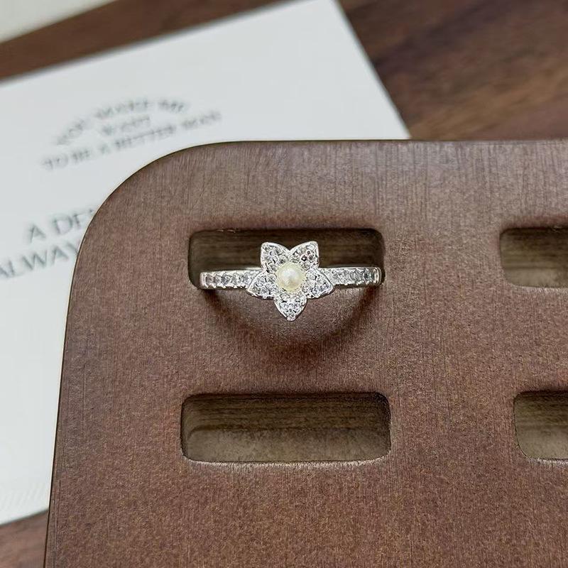 Hollow Flower Zircon Super Fairy Personality Opening Ring Women S Niche Design Sense Exquisite Fashion Light Luxury Ring Adjustable opening