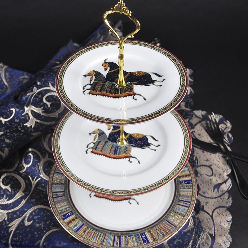 European Style Ceramic Double Layered Tray Fruit And Candy Plate Afternoon Tea Cake Stand Three Tier Dessert Holder Serving Tray