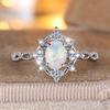 Exquisite White Zircon Oval Opal Rings for Women Silver Color Hollowed Out Finger Ring Wedding Jewelry Gift