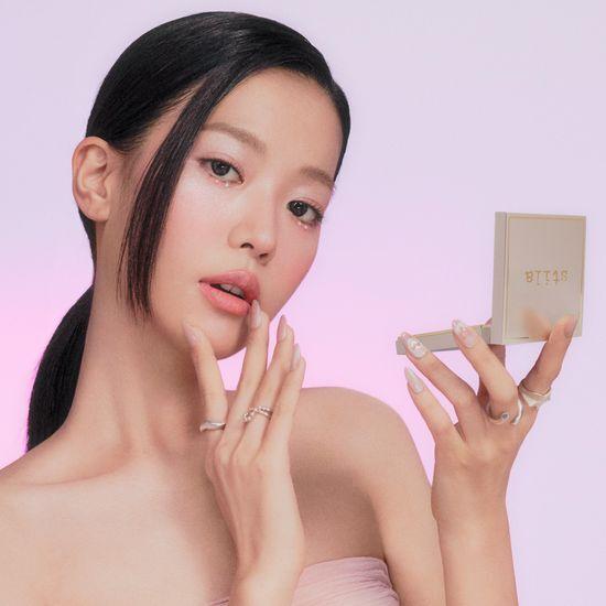 Stila Heaven's Hue Highlighter