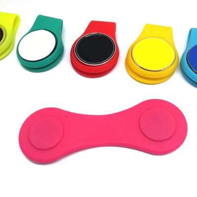2Pcs Easy To Carry Magnetic Adsorption No Odor Golf Mark Tool Professional Golf Ball Marker Hat Clip Golf Training