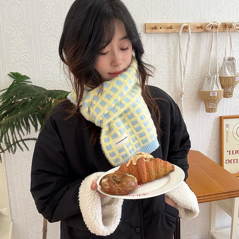 Mint Chocolate Soft Scarf – Cozy & Cute Waffle Pattern for Fall/Winter Women