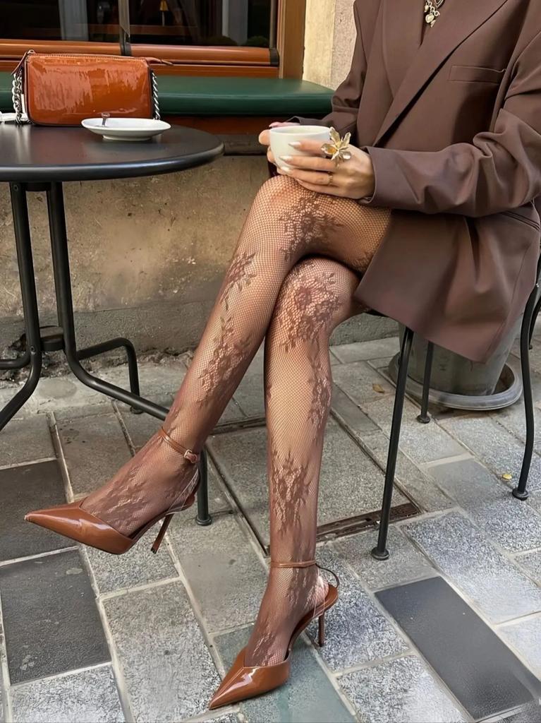 Women‘S Coffee Brown Fishnet Stockings With Lace Jacquard Cut-Out Patterns High-Stretch Snag-Resistant Edgy For Date