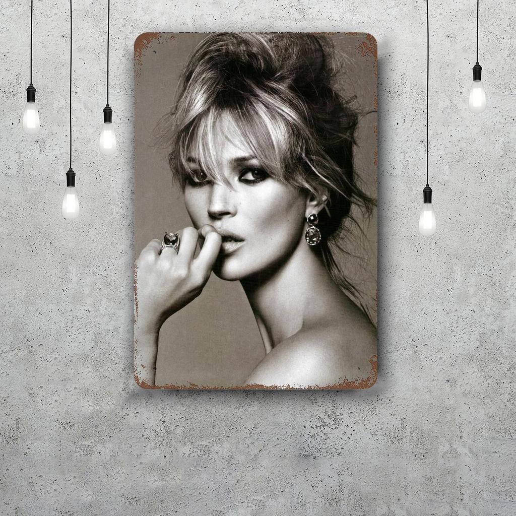 kate moss Decor Poster Vintage Tin Sign Metal Sign Decorative Plaque for Pub Bar Man Cave Club Wall Decoration
